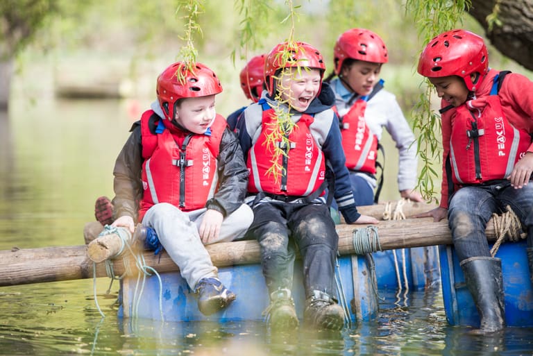 Cubs raft
